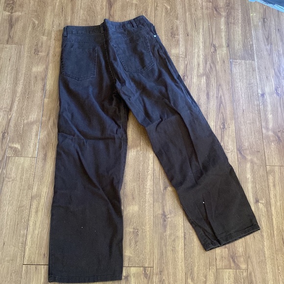 Brown Refuge Denim Pants - Picture 2 of 3
